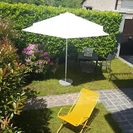 Un Passo Dal Lago Holiday home Dervio